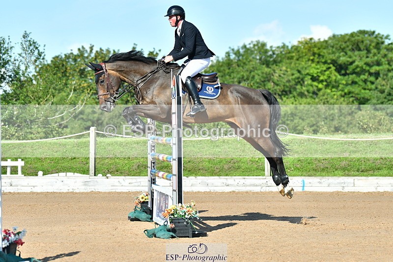 230720A-090817-01589 - Cls 1, 2 Star Small 1.30m