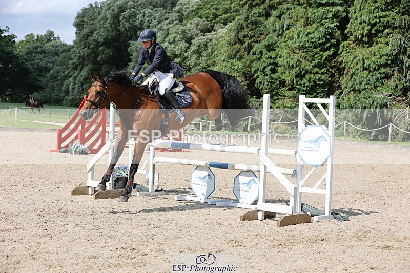 250614A-155132-08143 - Cls 30 1.05m Amateur Q and Open