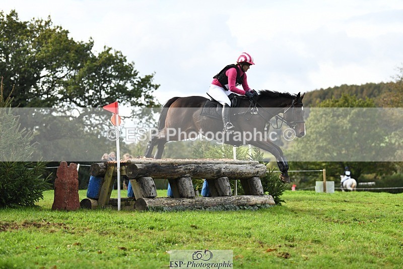 231021-134354-18114 - 439-SNOW.STOPPIN.HIM-Abby.James-SC+XC