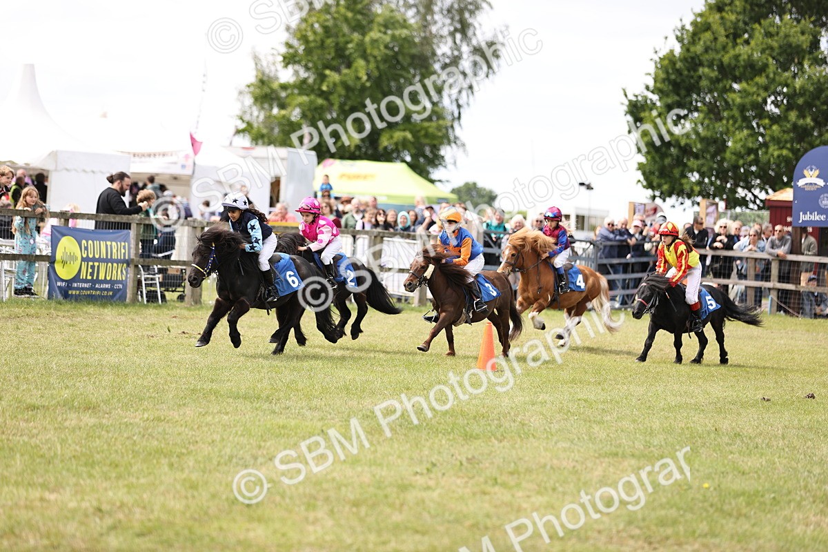 SBM_16455 - Dinky Derby