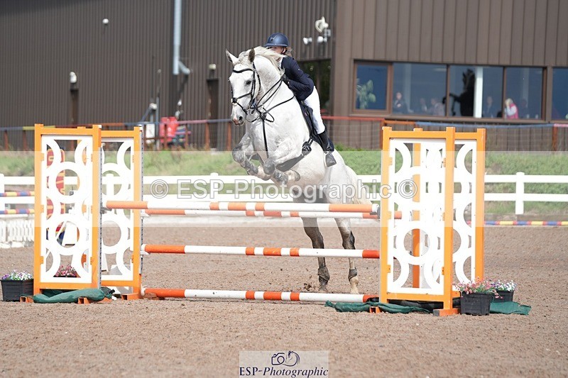 250911-135949-02117 - Cls 13 1.05m Amateur Champ