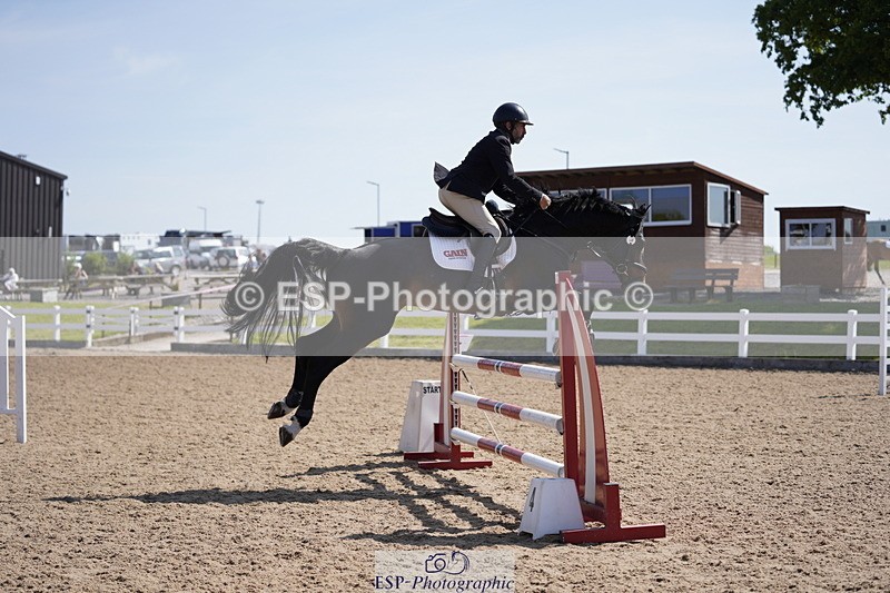 230528A-102122-06147 - Cls 31 Scope 1m Champ Quali & Open