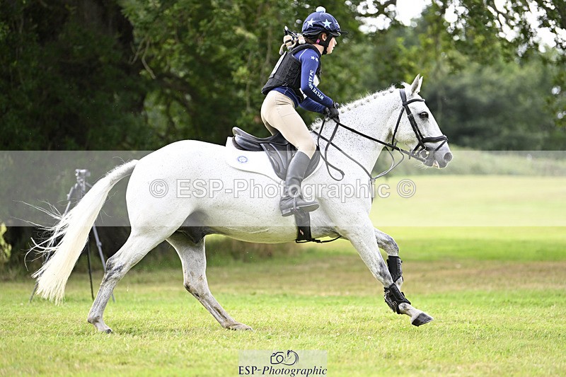 240825X-135615-34509 - 80cm XC 13.30 to 14.30