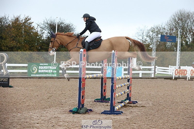 231112A-135759-04757 - Cls 20 Newcomers & 1.10m Open