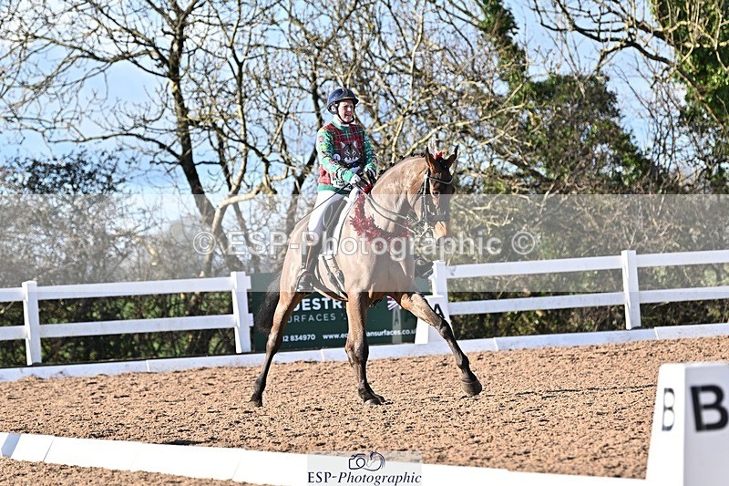 241214-124319-01674 - 106-Tyler.Bradshaw-Mexx