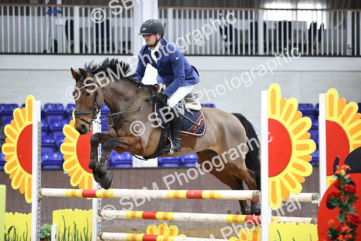 SBM_007371 - Class 22 - Senior  - 1.05m