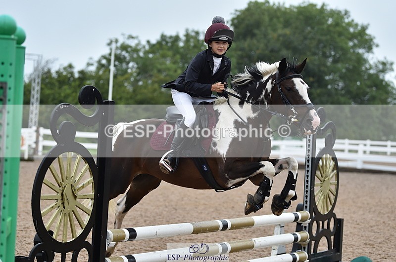 220829A-162136-00198 - 70cm Classes 3a 3b & 4