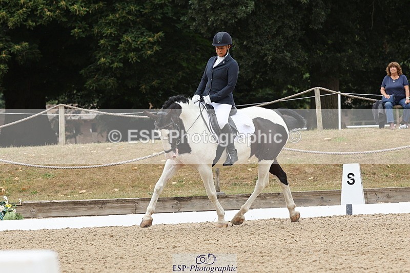 250718A-103529-00621 - 052-Lisa.Batty-George.XIV