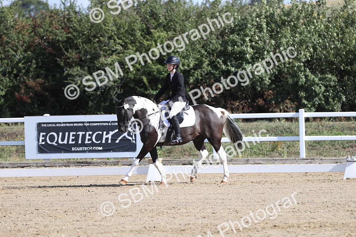 SBM_001146 - Class 2 - Intro 4 Champs - 9.44-10.38