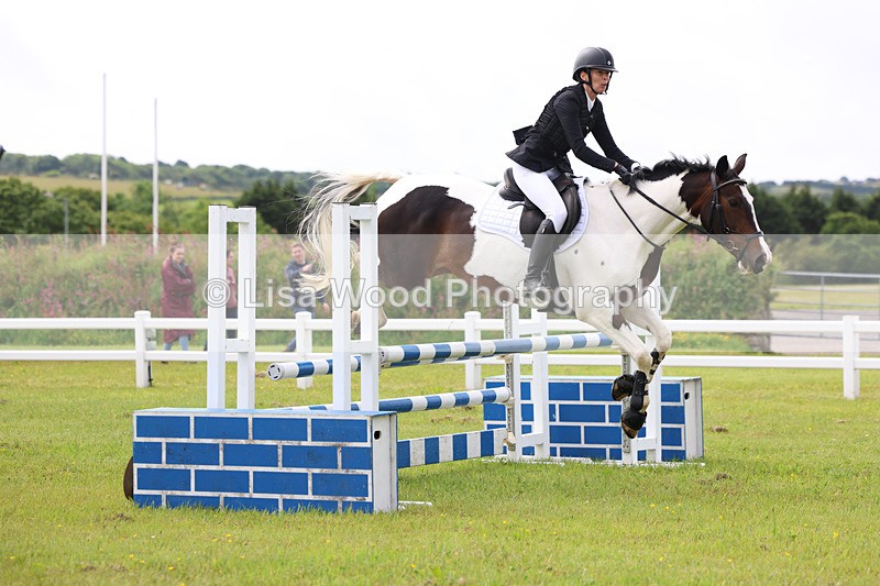 3E7A6461 - Class 7: Senior 90cm