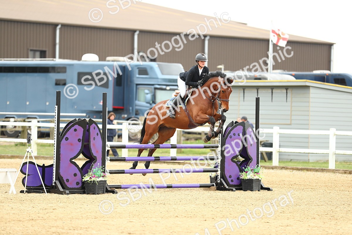 SBM_000628 - Class 3 - Senior Discovery 1m