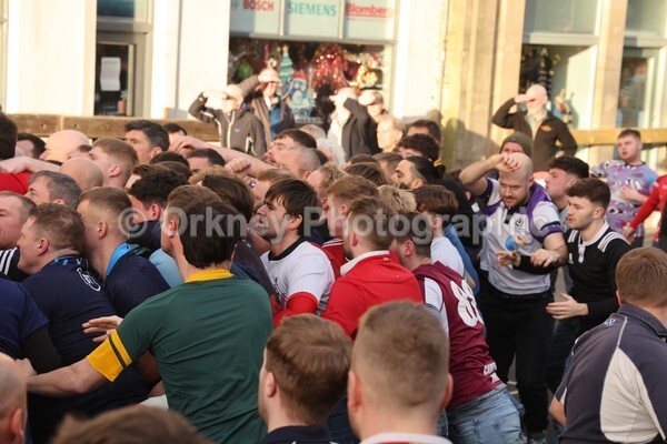 DAD_0816 - Christmas Mens Ba'