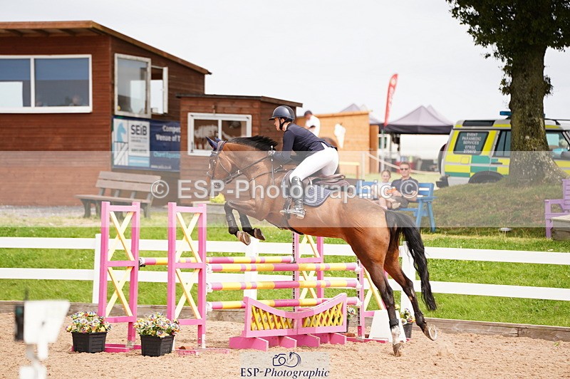 240803A-141000-08411 - Cls 38 1.05m Amateur Qualifier