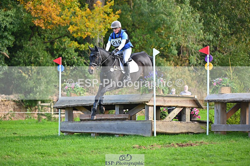 241025-144615-09336 - 219-Sam.Jennings-MONBEG.IGUASSU