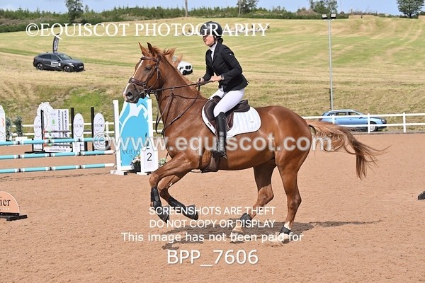 BPP_7606 - CLASS 15 FRI Senior 1.05m Open