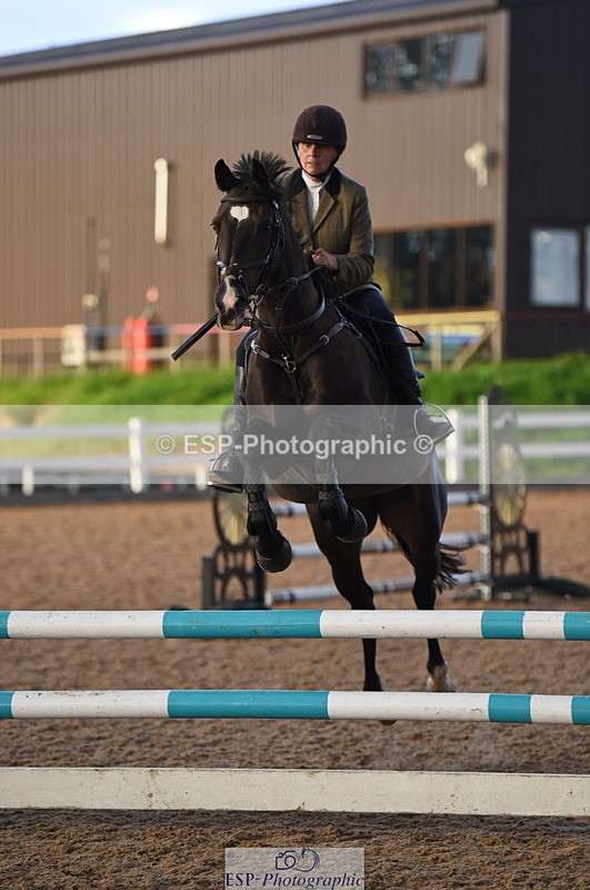 230815A-192430-00584 - 90cm