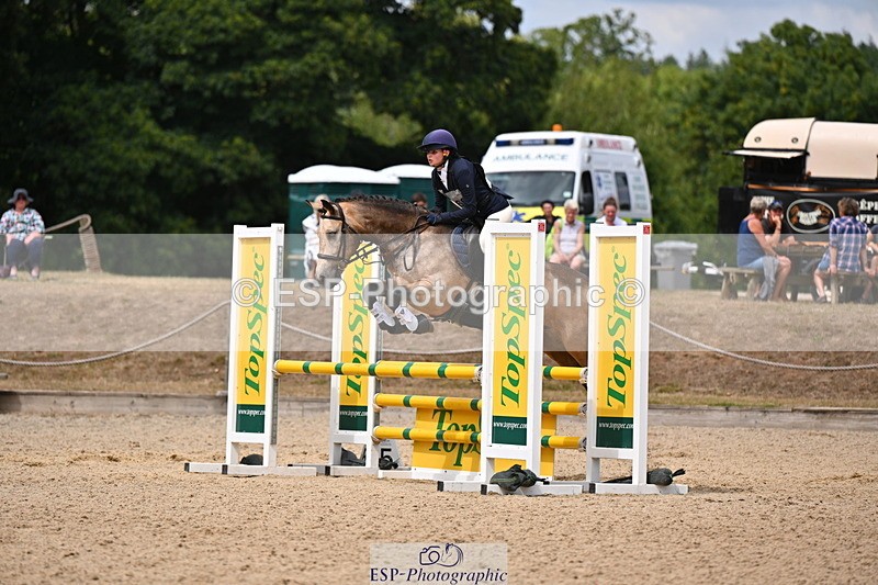 250802A-140948-05759 - D-160-Ellie.Smart-DEOIRIN.FEAR.BUI