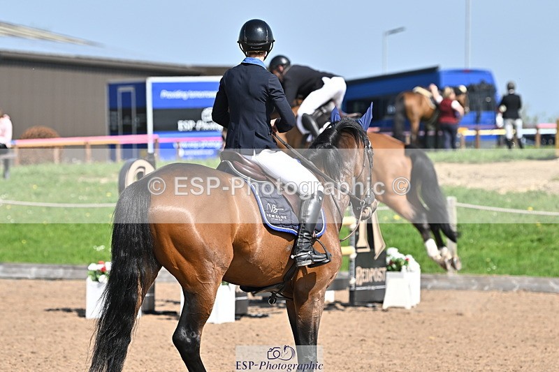 240509A-104713-00987 - Cls 8 Foxhunter