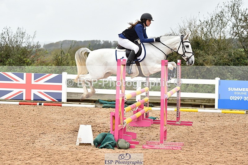 231028A-131754-01656 - Cls 4 Newcomers & 1m Open