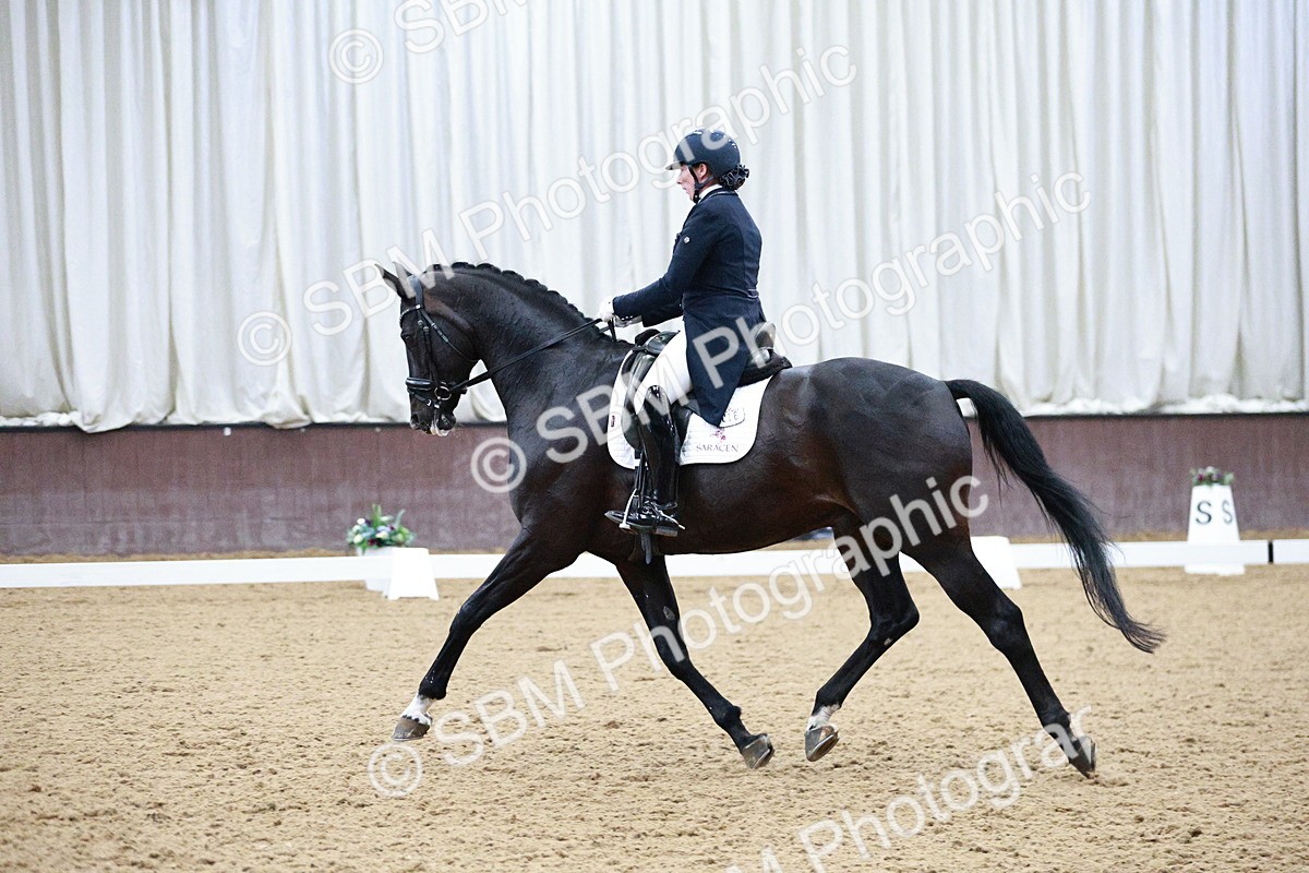 SBM_020834 - Class 13 - FEI INT I - 16.26-17.14