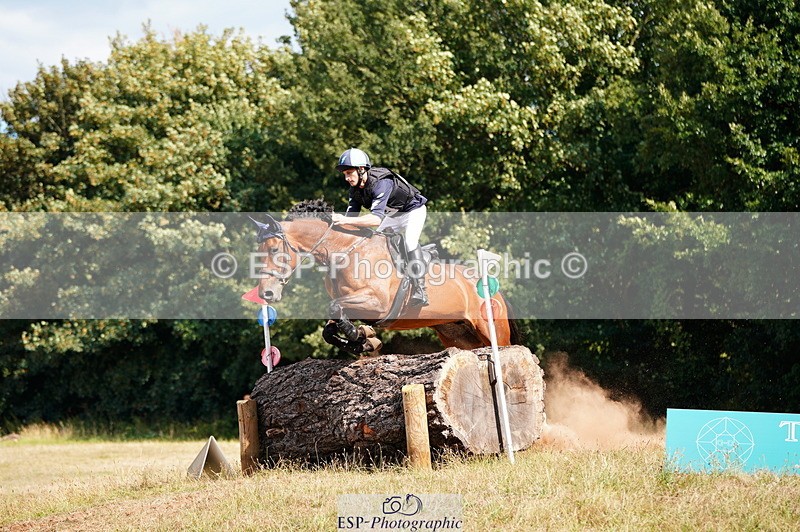 250802A-162206-07942 - E-212-Neil.Roberts-SUMMER.SOLSTICE