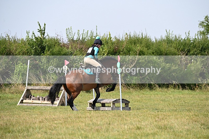 WJ6_2430 - 60cm XC Time 14:21 to 14:47