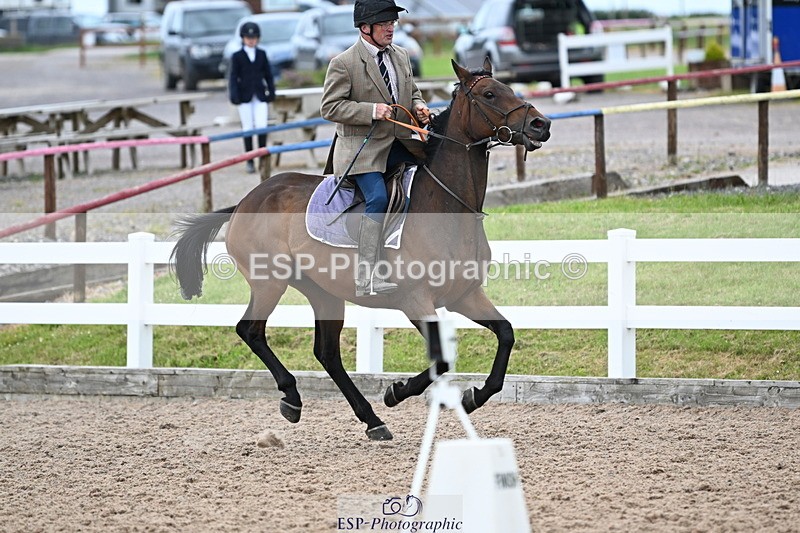 240611A-164347-00256 - 70cm