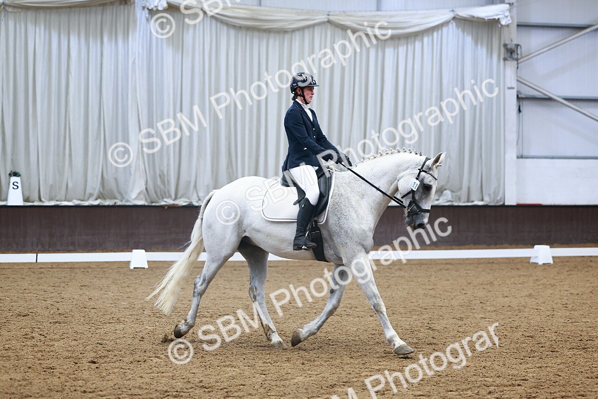 0B8A9147 - Class 6 - Novice 3