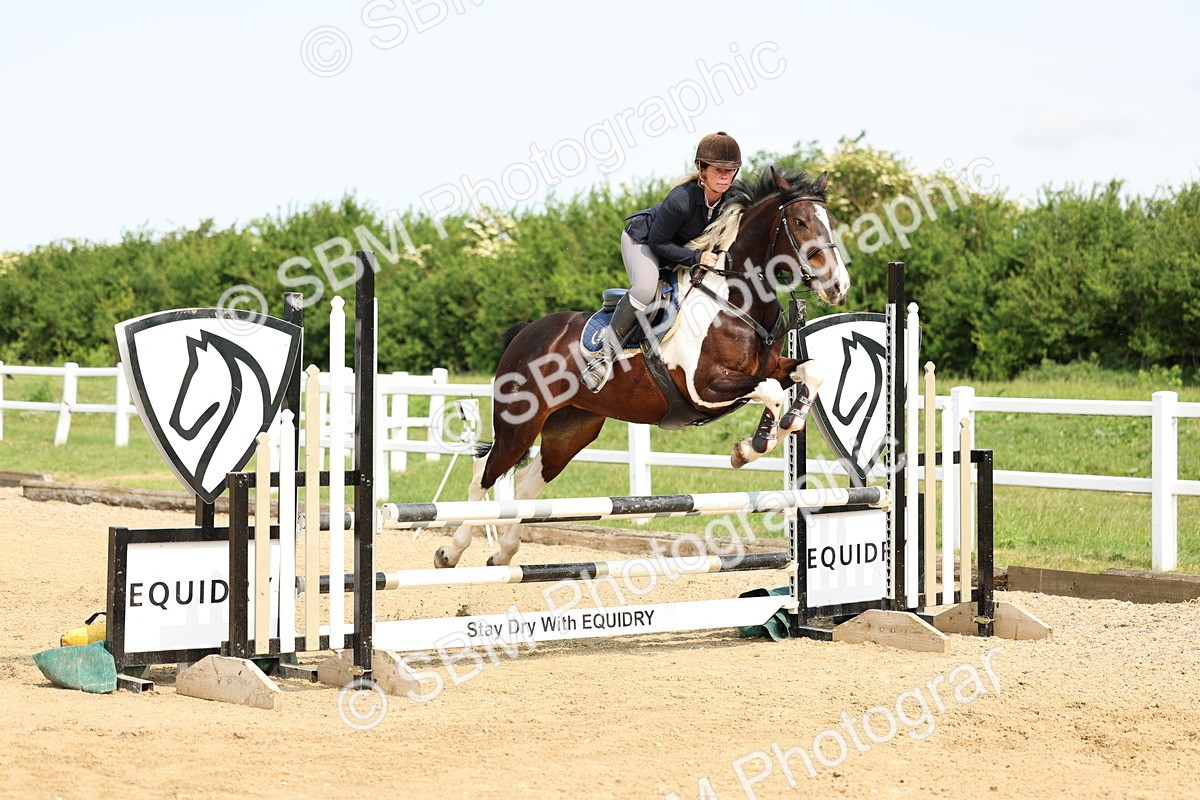 SBM_004246 - Class 16 - Senior British Novice - 90cm