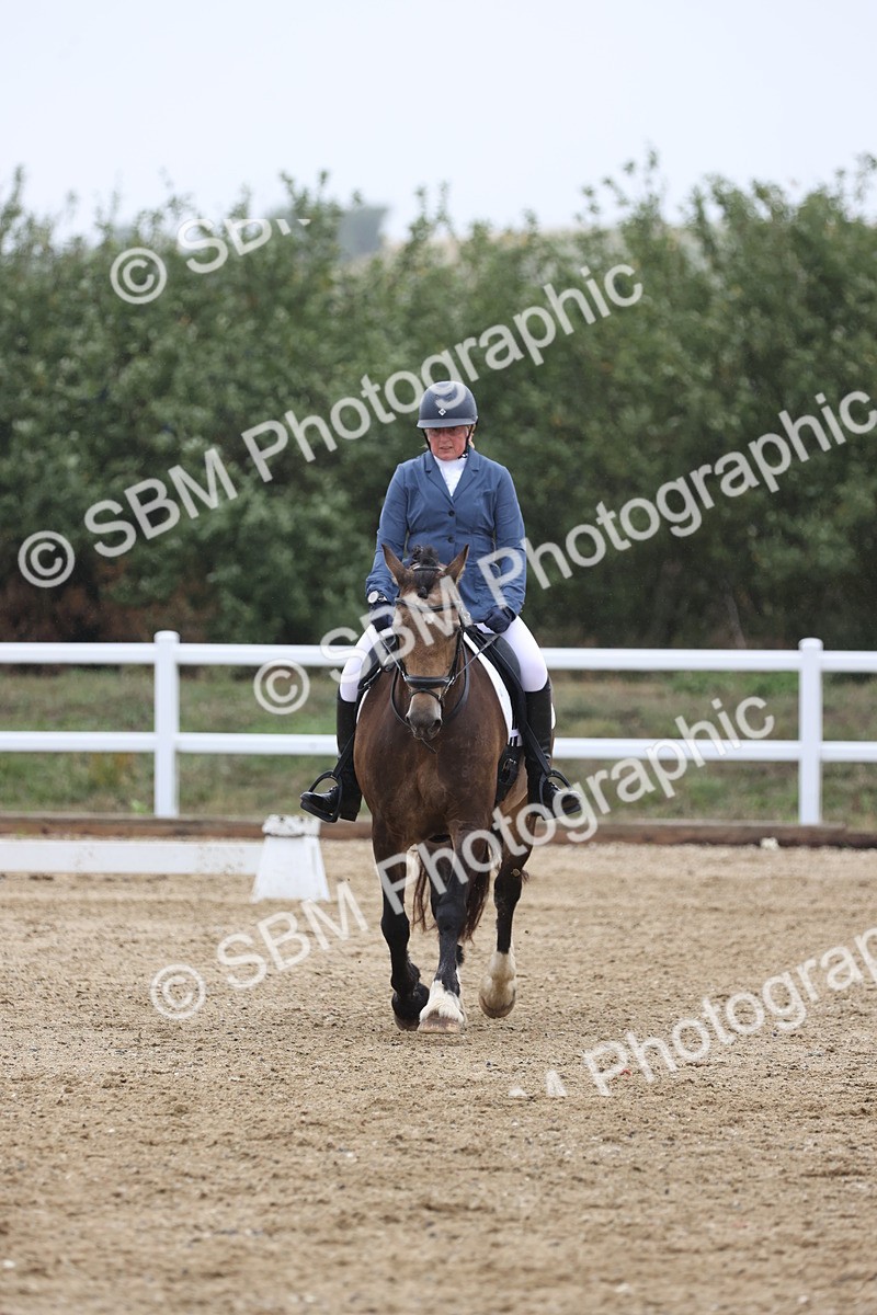 SBM_004462 - Class 9 - Novice 3 Champs