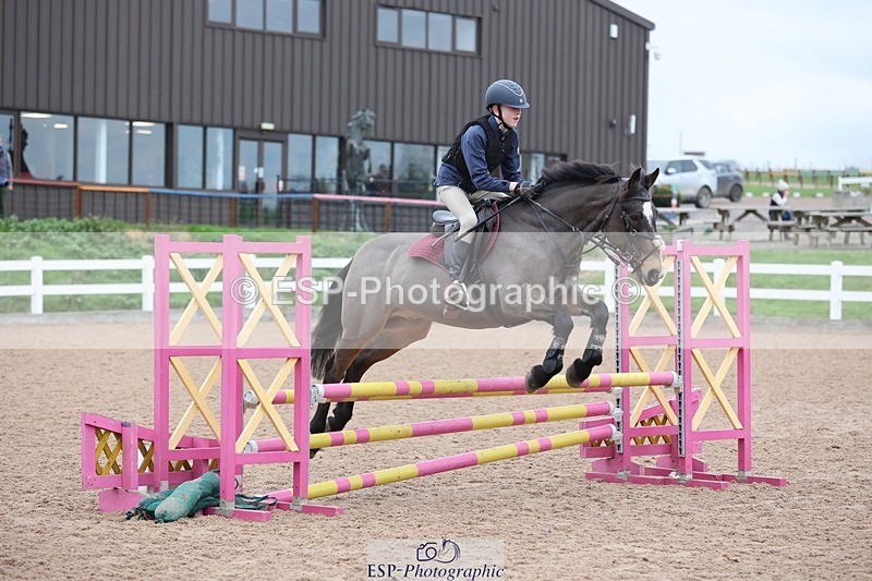 241116X-091152-00184 - Cls 05 Pony Intro 80