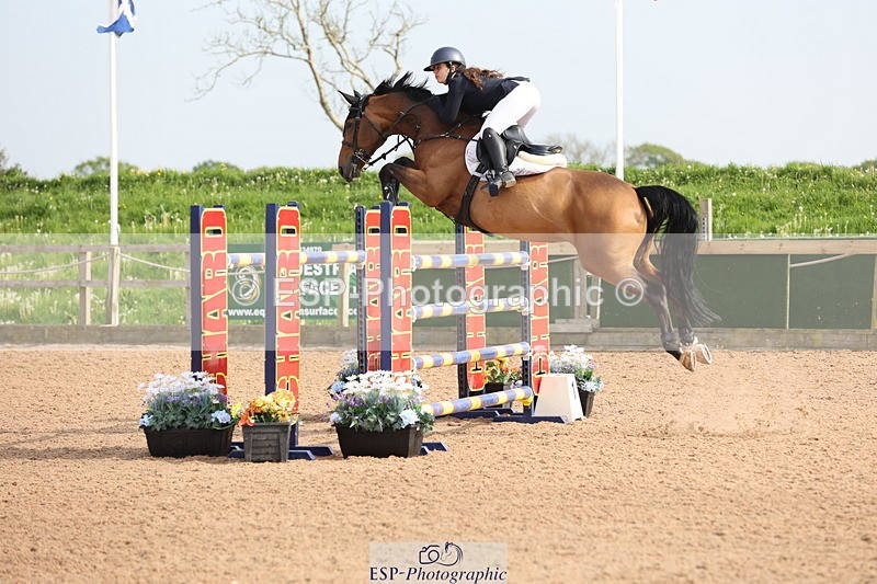 240511A-164220-14984 - Cls 38 National 1.40m Open