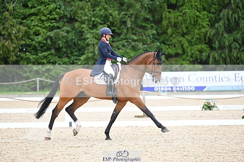 240524-113930-08963 - 520-LONDON_52-Laura_Collett