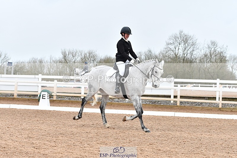 240121A-112726-00556 - Cls 5 Novice 37A