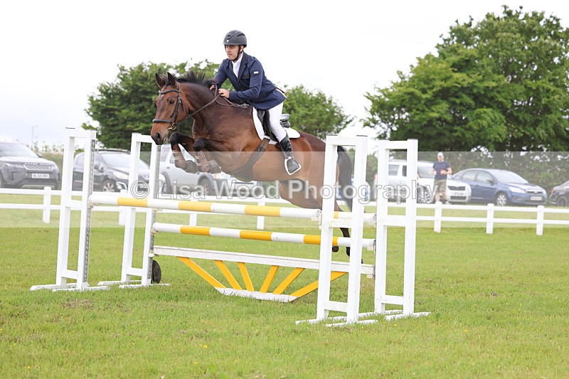 3E7A6979 - Class 11: Senior Newcomers/1.10 open