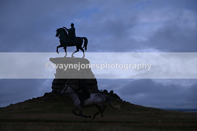 DSC_3794 - Time at Statue 13:51 to 14:55