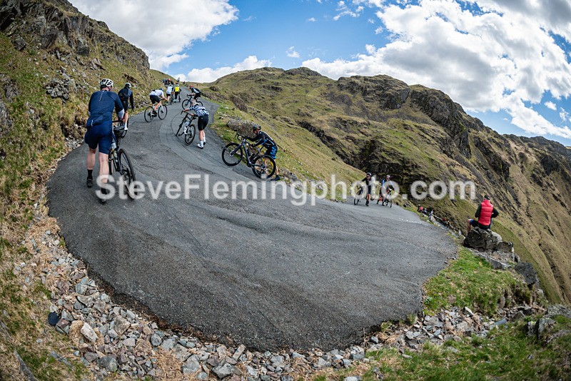 140853 - Hardknott Hairpin 14.00 - 15.00