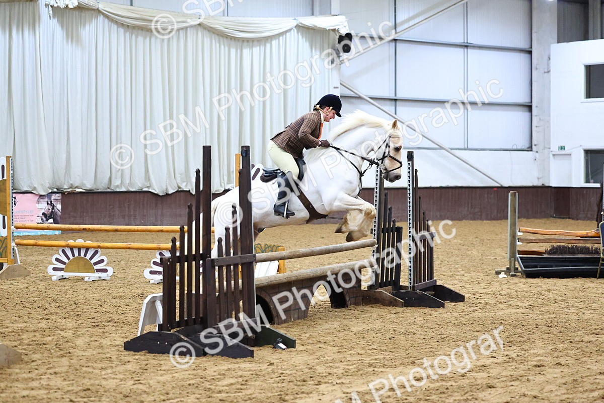 SBM_003614 - Class 37 - 80cm Training Stakes