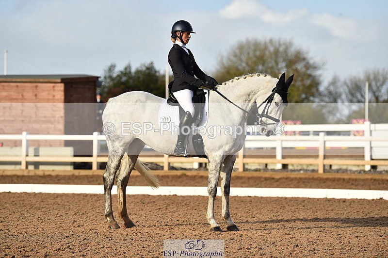 231104A-140438-02020 - Cls 10 Medium 61