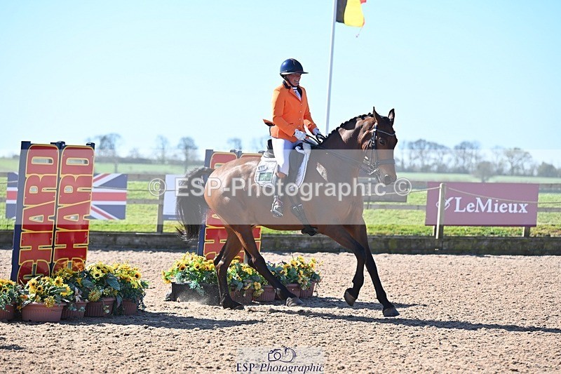 250406-104801-12110 - Cls 32 PL FS Medium Presentations