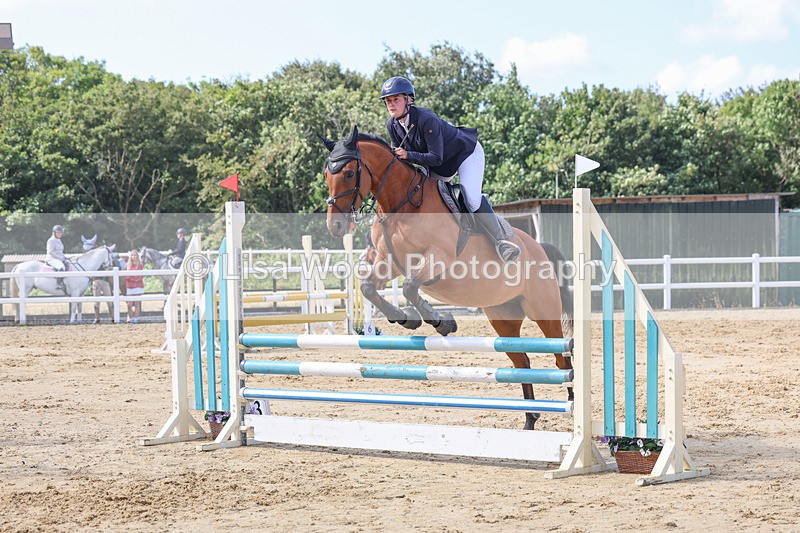 3E7A0634 - Class 4: Senior British Novice/90cm open