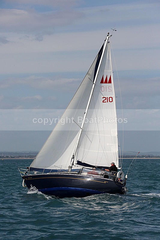 150627 PELICAN 210 WT7A1251_S - ROUND THE ISLAND RACE - SATURDAY 27th JUNE 2015