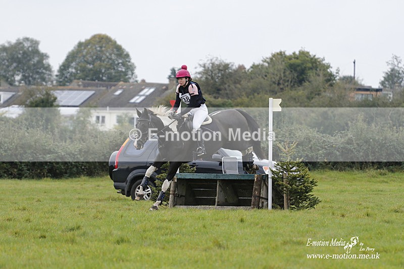  WWHT 171021 2071 - Novice Pairs (0.80m)  17/10/21