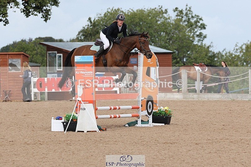 250911-105811-00781 - Cls 2 Snr Newcomers