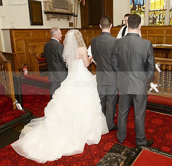 MAW_2195 - Wedding Picture Samples