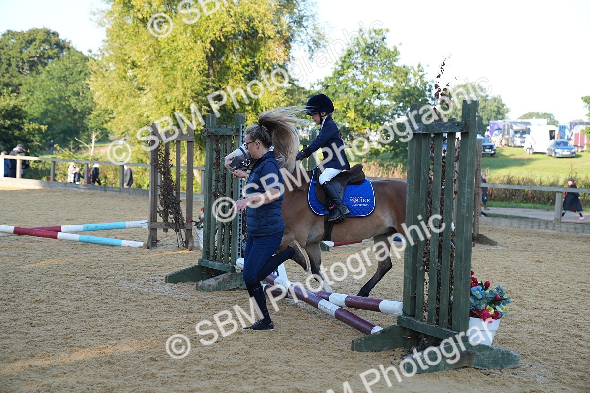 SBM_58946 - J63 - Minis Clear Round 30cm 40cm