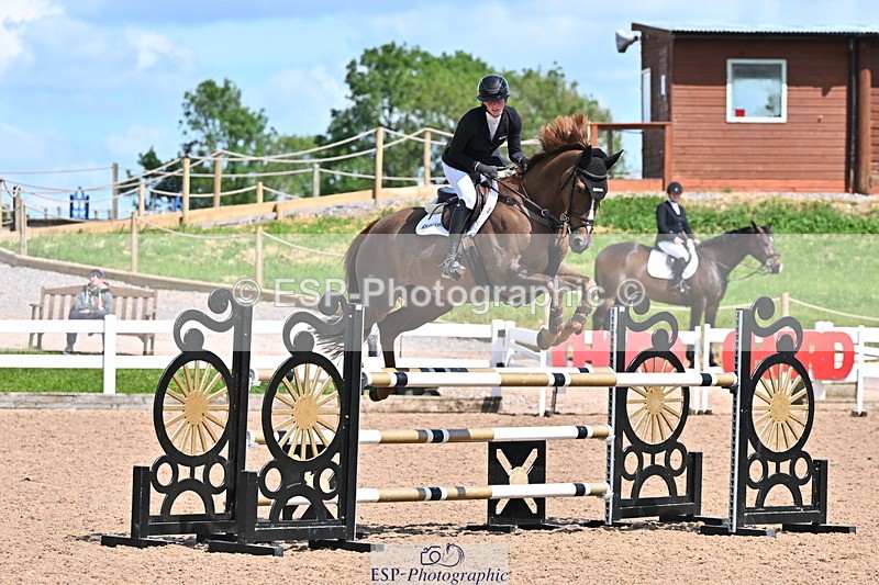 240619A-153750-00893 - Cls 5 Snr Foxhunter and 1.20m Open