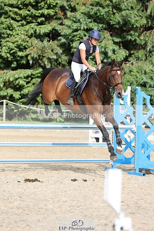 250703A-170400-06179 - Cls 10 1.05m Amateur Q and Open