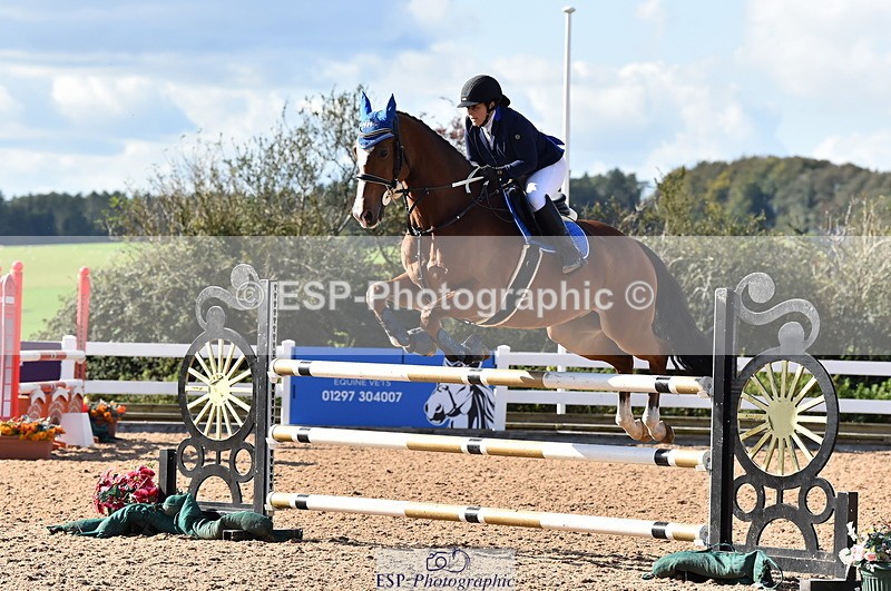 231014A-143122-05303 - Cls 15 1.05m Amateur Q 2nd R