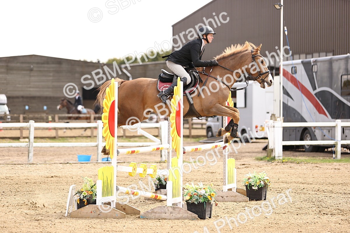 SBM_002380 - Class 11 - Senior newcomers - 1.10m